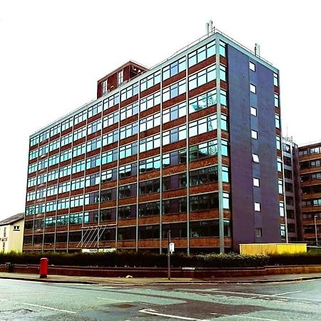 Fantastic One Bedroom Apartment Near Old Trafford Stadium Manchester Exterior foto